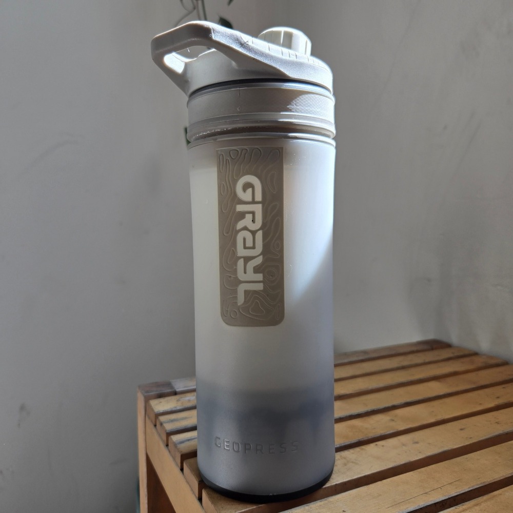 Grayl 24oz Geopress Water Purifier Bottle Unisex Gray Excellent Filtration